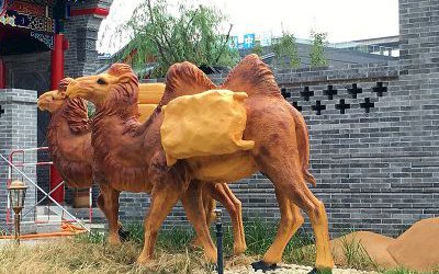 景區(qū)玻璃鋼仿真動物駱駝雕塑
