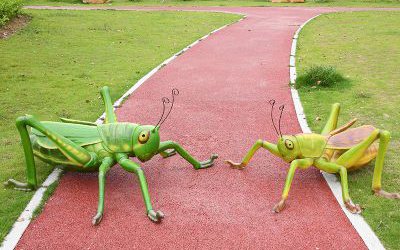 公園仿真玻璃鋼蝗蟲(chóng)雕塑