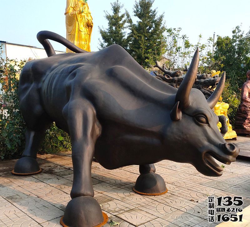 廣場大型動物景觀擺件 玻璃鋼仿銅農耕牛雕塑 廣場大型動物景觀擺件 玻璃鋼仿銅農耕牛雕塑